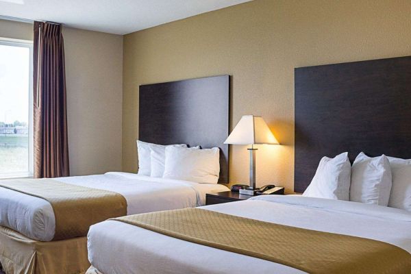 Quality Inn & Suites Minot